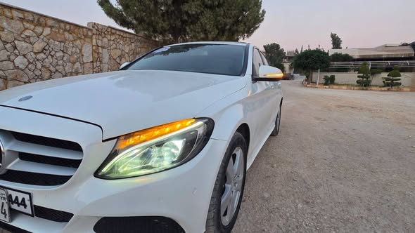 مرسيدس بنز C200 2016 - صورة 1