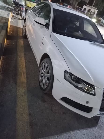 اودي A4 2011 - صورة 2