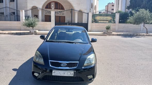 كيا ريو 2011 - صورة 1