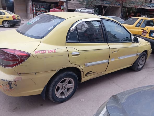 كيا ريو 2002 - صورة 2