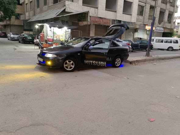ميتسوبيشي لانسر 1997 - صورة 2