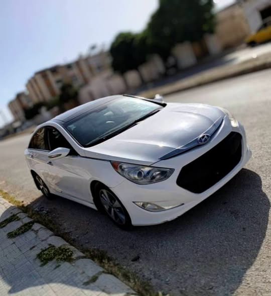 هونداي سوناتا 2012 - صورة 2