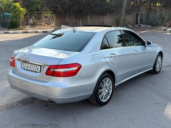 مرسيدس E300 2011 - صورة 2