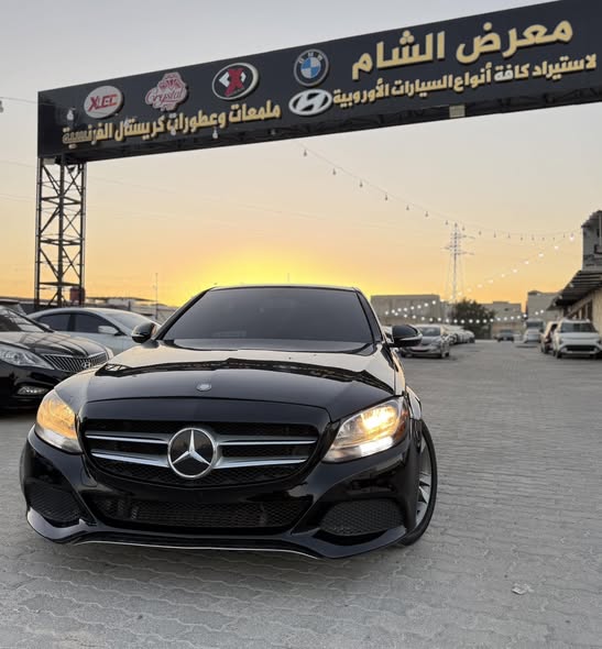 مارسيدس C300 2015 - صورة 1