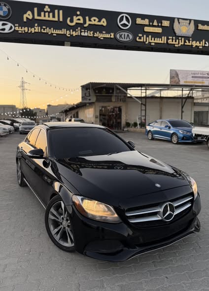 مارسيدس C300 2015 - صورة 3