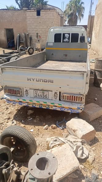 هونداي H-100 2001 - صورة 3