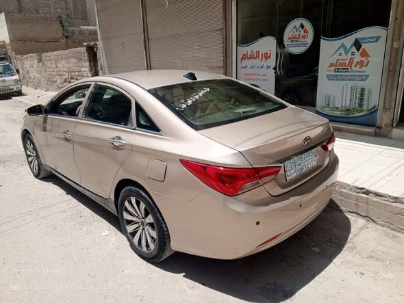 هيونداي سوناتا 2011 - صورة 5