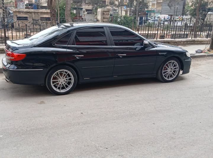 هيونداي ازيرا 2009