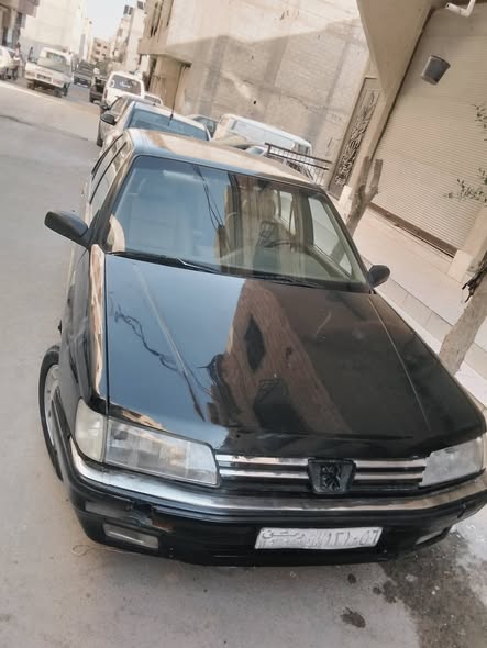 بيجو 605 1993 - صورة 1
