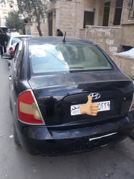 هيونداي فيرنا 2007 - صورة 5