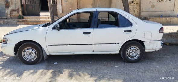 نيسان صني 1997 - صورة 5