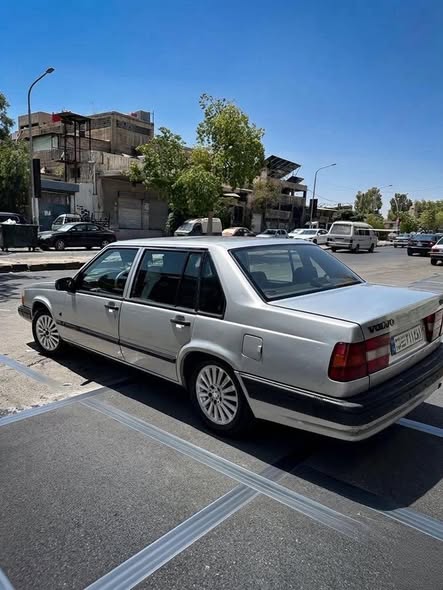 فولفو 940 1994 - صورة 3