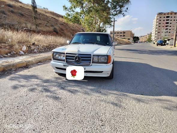مرسيدس W123 1979 - صورة 1