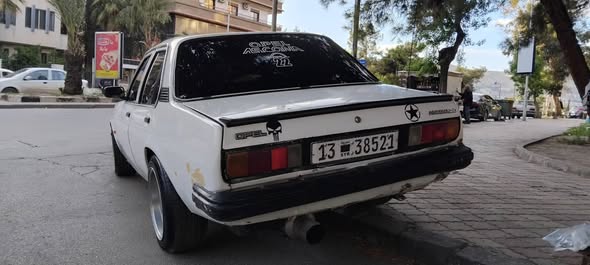 أوبل أسكونا 1977 - صورة 1