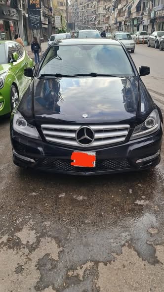 مرسيدس C300 2014 - صورة 2