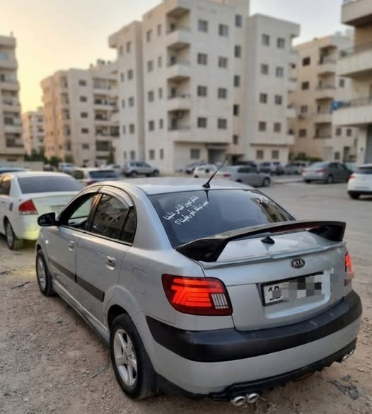 كيا ريو 2007 - صورة 4