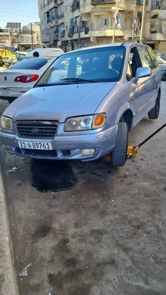 هونداي تراجيت 2000 - صورة 1