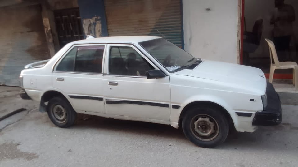نيسان صني 1983