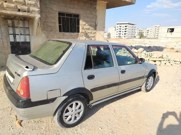داسيا سولينزا 2003 - صورة 2