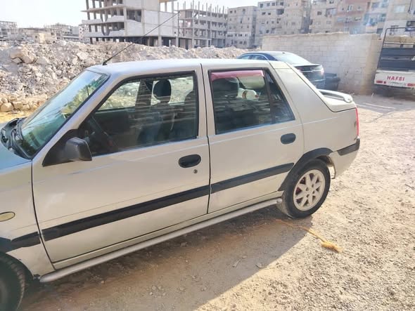 داسيا سولينزا 2003 - صورة 4