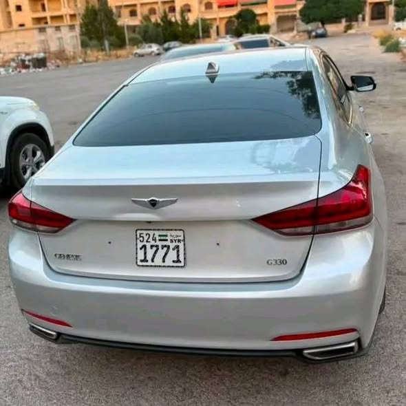 جينسيس جينسيس 2015 - صورة 2
