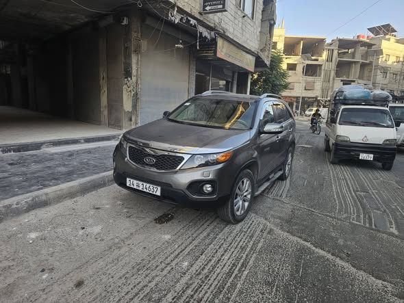 كيا سورينتو 2010 - صورة 1