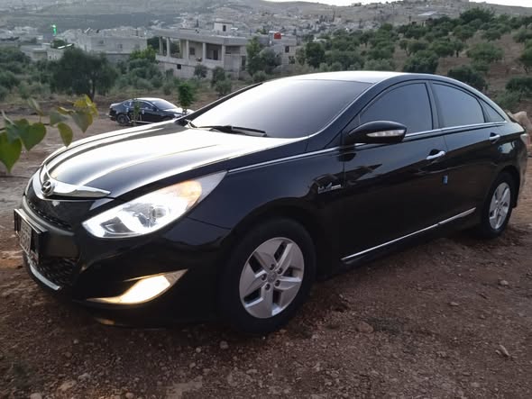 هيونداي سوناتا 2012 - صورة 1
