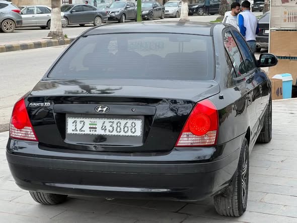 هيونداي افانتي 2006 - صورة 3