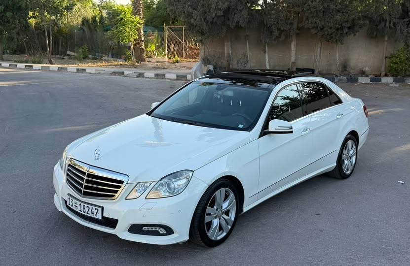 مرسيدس E-Class 2012