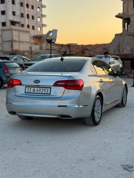 كيا K7 2010 - صورة 3