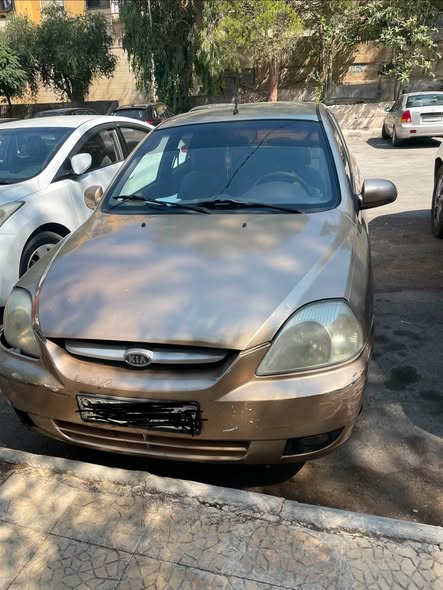 كيا ريو 2003 - صورة 1