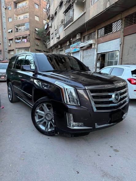 كاديلاك اسكاليد 2015 - صورة 2