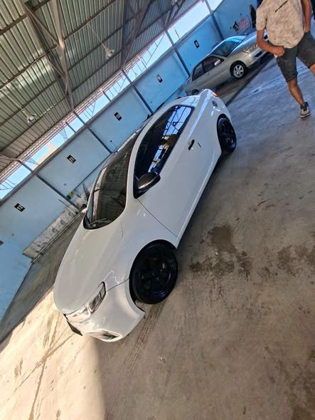 كيا فورتي 2013 - صورة 5