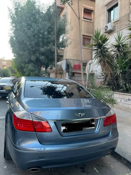 هيونداي جينيسس 2009 - صورة 5