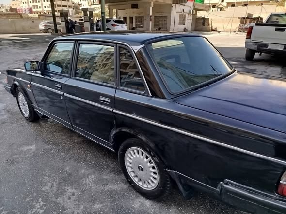 فولفو 240 1993 - صورة 4