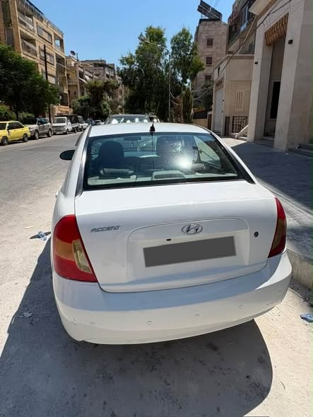 هونداي فيرنا 2007 - صورة 5