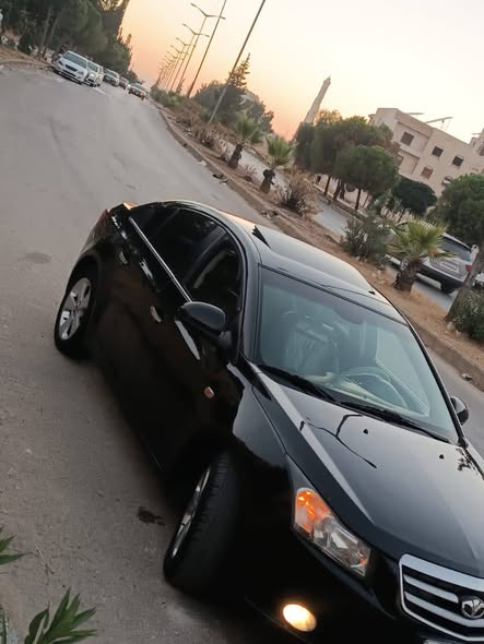 دايو كروز 2010 - صورة 1