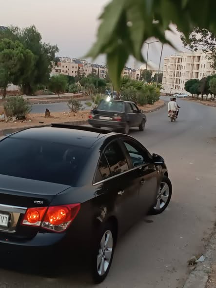 دايو كروز 2010 - صورة 2