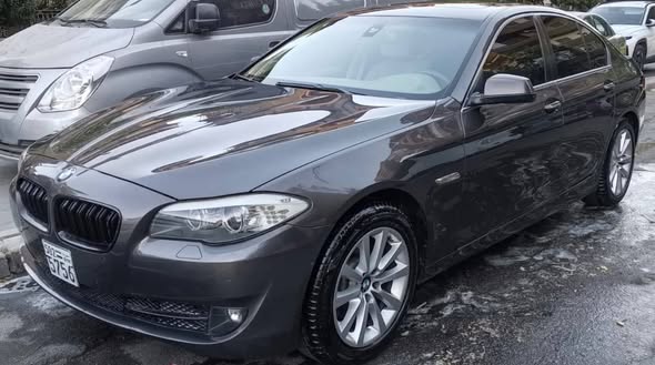 بي إم دبليو 530i 2013 - صورة 1