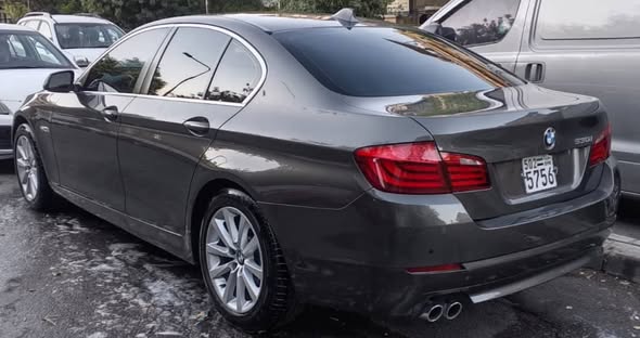 بي إم دبليو 530i 2013 - صورة 4