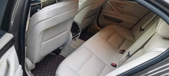 بي إم دبليو 530i 2013 - صورة 5
