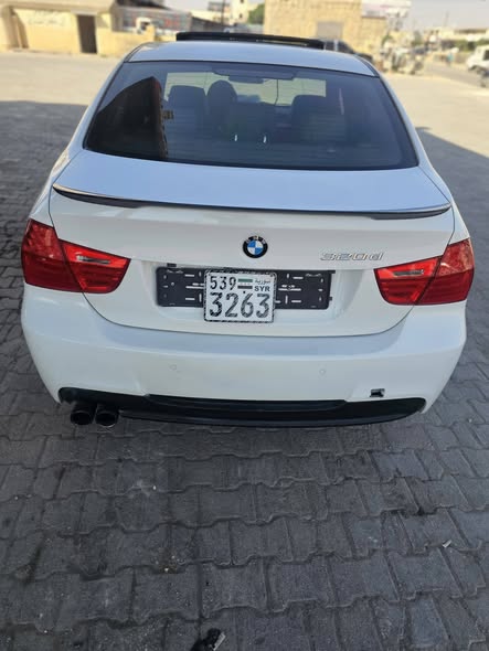 بي ام دبليو 320 2012 - صورة 5