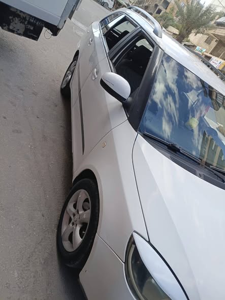 سكودا فابيا 2009 - صورة 2