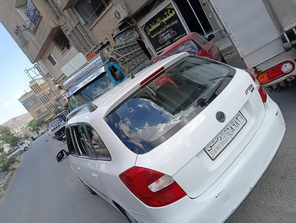 سكودا فابيا 2009 - صورة 4