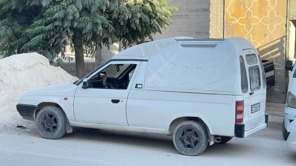 سكودا بيك اب 1995 - صورة 2