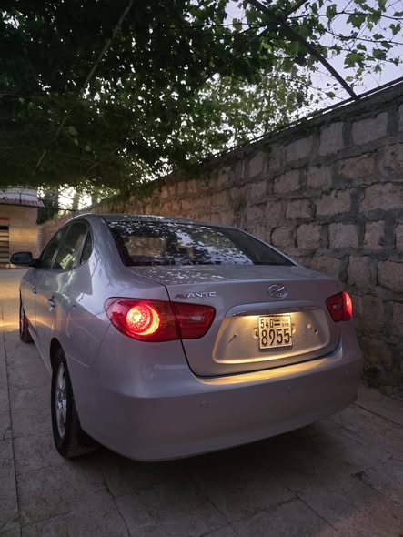 هيونداي افانتي 2007 - صورة 5