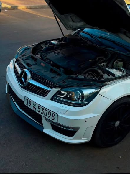 مرسيدس C300 2013 - صورة 5
