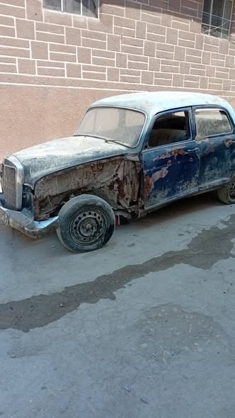 مرسيدس 240 1954 - صورة 2