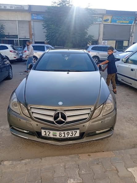 مرسيدس E250 2012 - صورة 1
