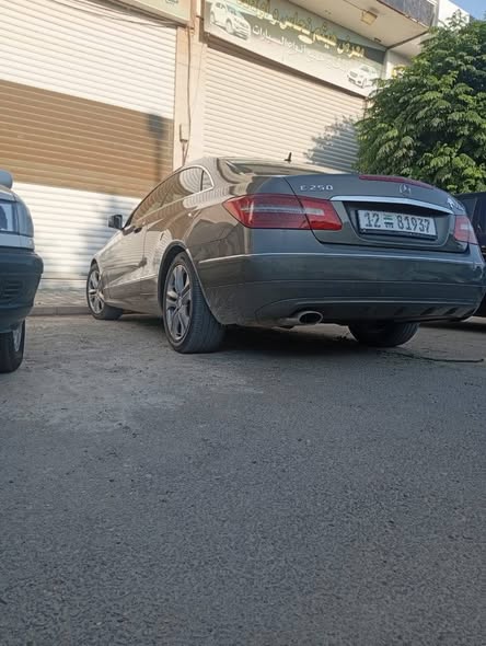مرسيدس E250 2012 - صورة 3